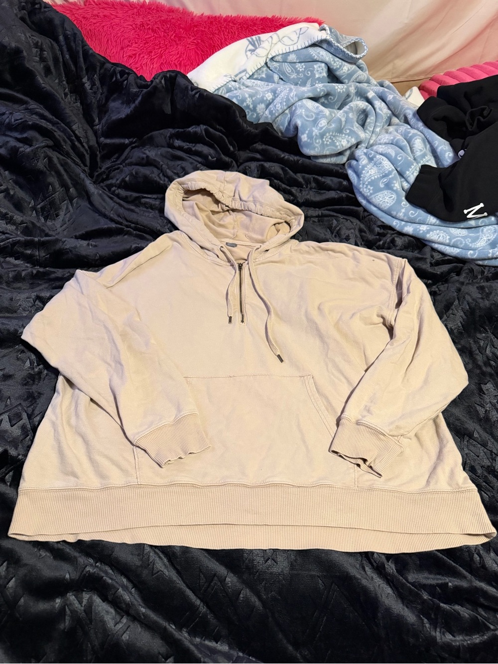 Aerie women’s beige oversized half zip